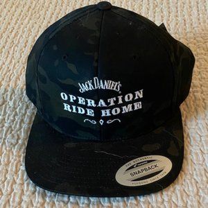 Mens Camo Snapback Ballcap